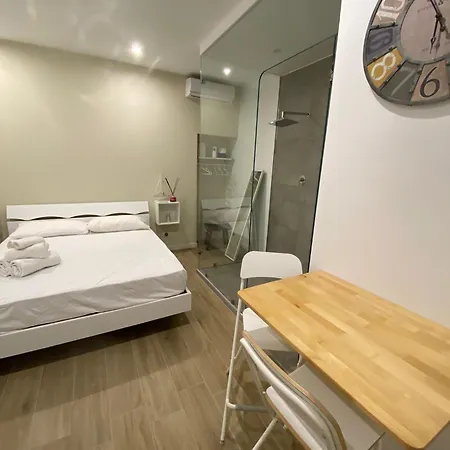 Amare House Μπάρι