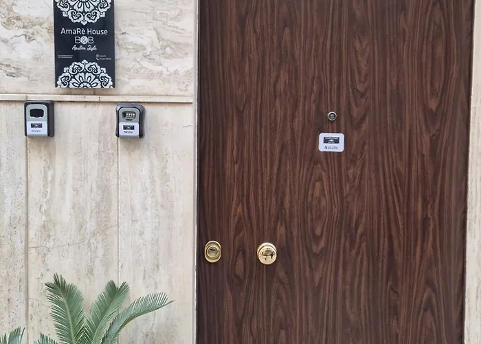 Amare House Дом отдыха Бари